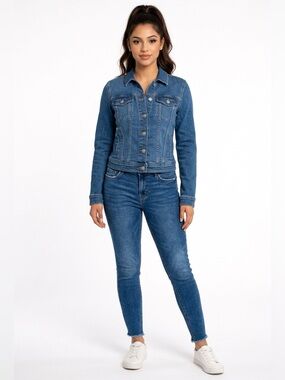 EUC Old Navy SZ6 waist 30-32” blue “Rockstar” super skinny 5-pocket jeans